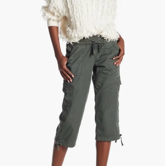 SUPPLIES Women's Olive Cargo Pants - Picture 3 of 6